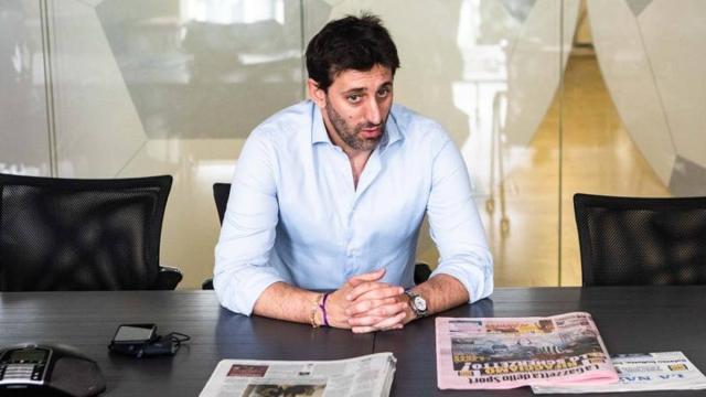 yl7703永利-国际米兰现场手记：嘘声、歌声与掌声