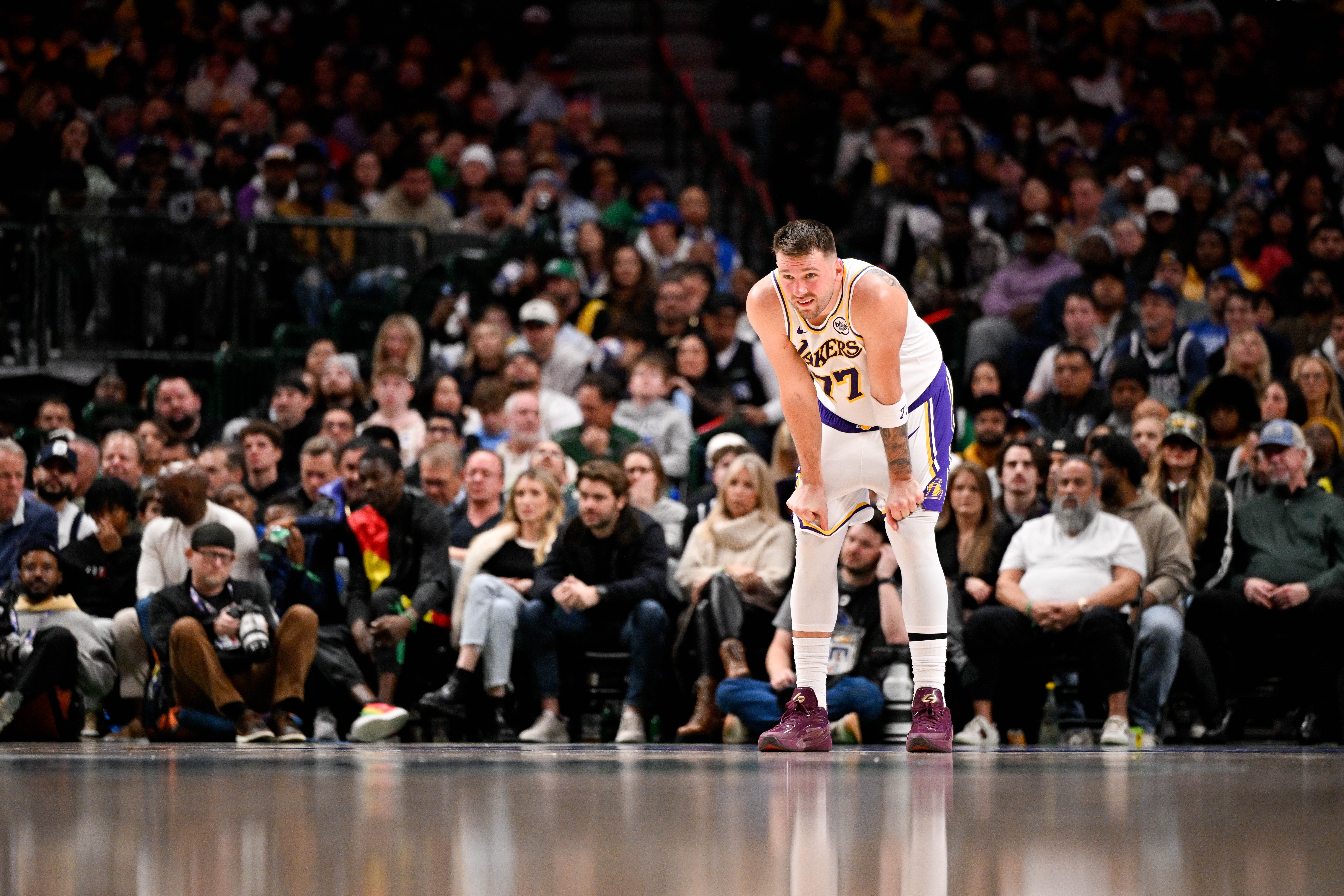 yl7703永利-东契奇本赛季8次单场得分40+ 超过爱德华兹独占联盟第一