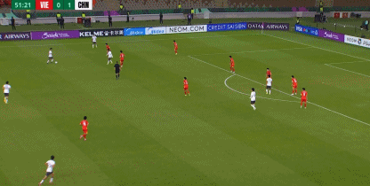 yl7703永利-懂球帝在现场｜向余望：看到大家接机很开心，用表现让球迷开心很自豪